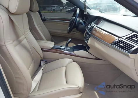 2013 BMW X6 xDrive35I z USA, uszkodzony, nr VIN 5UXFG2C53DL783360